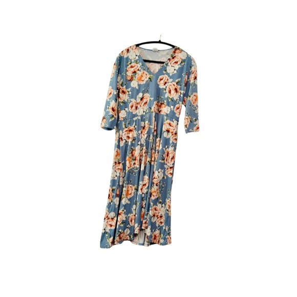 Agnes & Dora Dresses & Skirts - Agnes & Dora Blue Floral Dress with Peach Roses